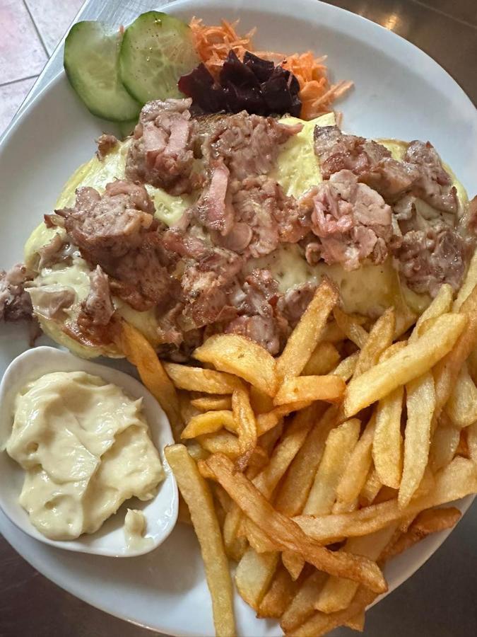 Kota A La Ferme Hotel Beaufort-en-Argonne Kültér fotó